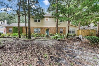 5233 SW 97th Dr, Gainesville, FL 32608