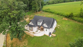 127 Allison Timbers Rd, Piney Flats, TN 37686