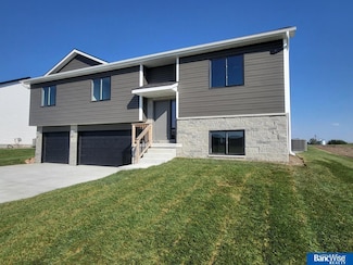 530 Railroad St, Hallam, NE 68368