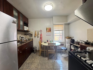 144-30 Sanford Ave Unit 4N, Flushing, NY 11355