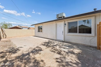 2739 E Tamarisk Ave Unit 3, Phoenix, AZ 85040