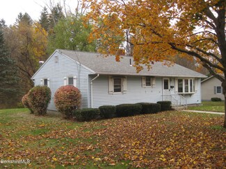 10 Glendale Dr, Adams, MA 01220