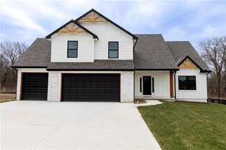 4705 NW 140th St, Platte City, MO 64079