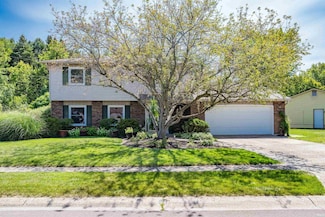 7338 Turkey Run Dr, Fort Wayne, IN 46815