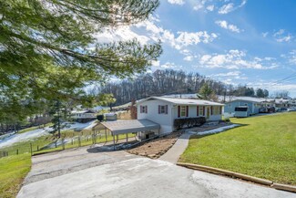 6002 Reedy Creek Rd, Bristol, VA 24202