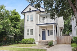 1659 Dufossat St, New Orleans, LA 70115