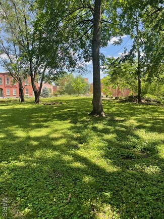 2923 Texas Ave, Saint Louis, MO 63118