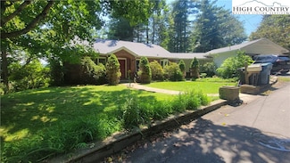 535 Queen St, Boone, NC 28607