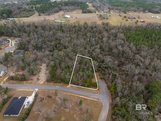 522 Cate Ln, Bay Minette, AL 36507
