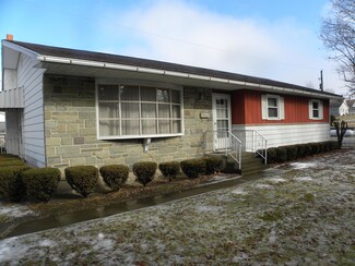 601 Walnut St, Dupont, PA 18641