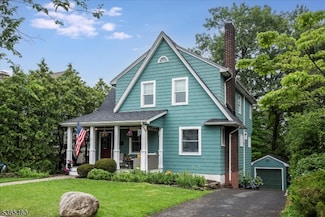 34 Harding Rd, Glen Rock, NJ 07452