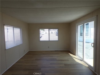12710 3rd St Unit 77, Yucaipa, CA 92399