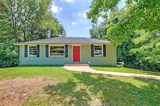 579 Highcrest Dr, Nashville, TN 37211