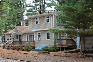 19 Beach Rd, Southwick, MA 01077