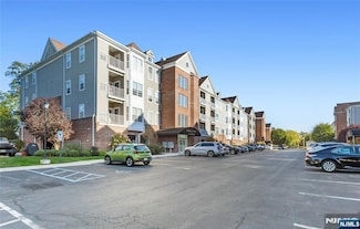 259 Cory Ln, Elmwood Park, NJ 07407