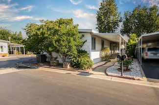 2706 W Ashlan Ave Unit 97, Fresno, CA 93705
