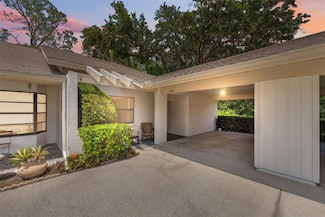 9307 Golf View Dr, New Port Richey, FL 34655
