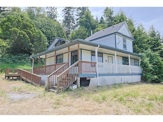 94796 Gunnell Ln, Coos Bay, OR 97420