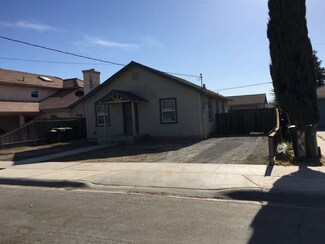 321 8th St, Greenfield, CA 93927
