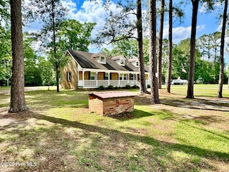 694 Owen Smith Dr, Kinston, NC 28501