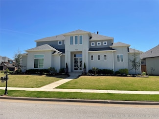 6103 W Charleston Place, Broken Arrow, OK 74011