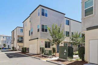 5265 Beachfront Cove Unit 167, San Diego, CA 92154