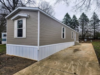 112 Harold Dr, Ashland, OH 44805