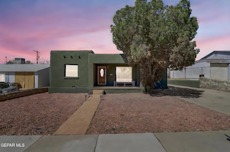 825 Huckleberry St, El Paso, TX 79903