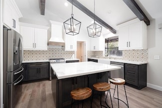 10549 Anaheim Dr, La Mesa, CA 91941