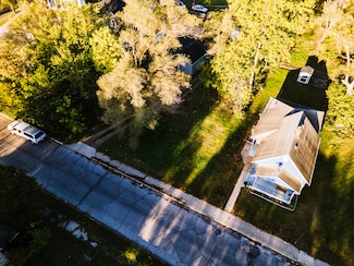 617 N Walnut St, South Bend, IN 46628