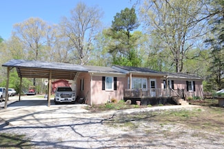 1110 Fall River Rd, Goodspring, TN 38460