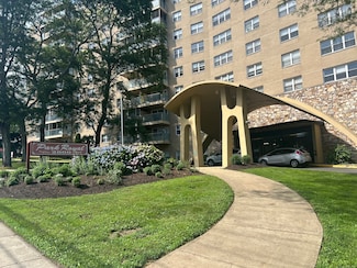 2600 Park Ave Unit 6H, Bridgeport, CT 06604