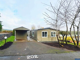 5055 NE Elliott Cir Unit 202, Corvallis, OR 97330
