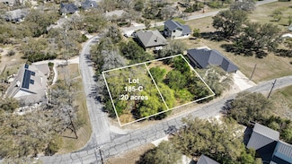 000 Eaton Ln, Spicewood, TX 78669