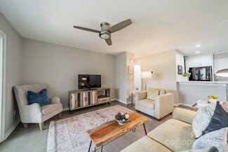 1001 Churchill Downs Ct Unit A, Charlotte, NC 28211