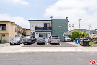 4546 W 17th St, Los Angeles, CA 90019