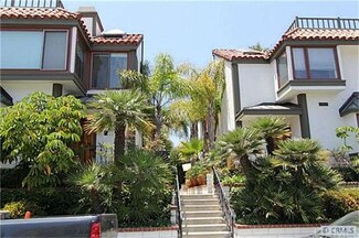 209 19th St, Newport Beach, CA 92663