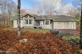53 Waterfront Way, Clifton Township, PA 18424