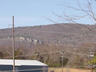 028 Rockfort Rd, Pikeville, TN 37367