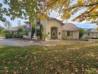 13365 Tierra Oaks Dr, Redding, CA 96003