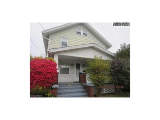 973 W Hopocan Ave, Barberton, OH 44203