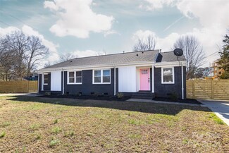 316 Hollis Rd, Charlotte, NC 28209