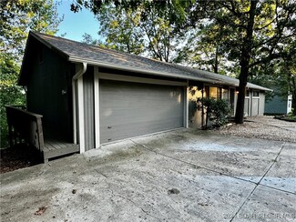 1050 Ha Tonka Rd, Camdenton, MO 65020
