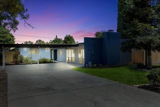 3862 N Orchard St, Fresno, CA 93726