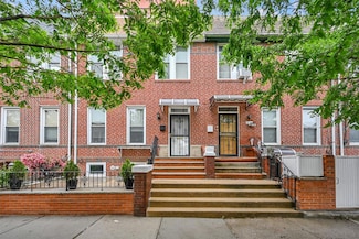 25-66 46th St, Long Island City, NY 11103