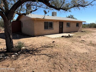 2817 Interstate 19 Frontage Rd, Amado, AZ 85640