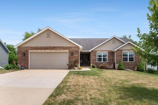 342 Elizabeth Dr, Columbia, IL 62236