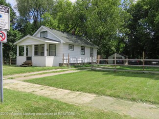 531 S Fairview Ave, Lansing, MI 48912