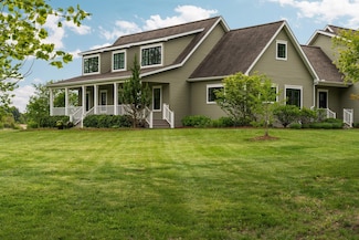 2928 Heeney Rd, Stockbridge, MI 49285