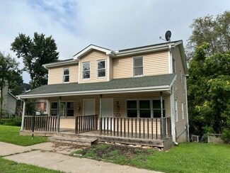 810 N 6th St, Saint Joseph, MO 64501